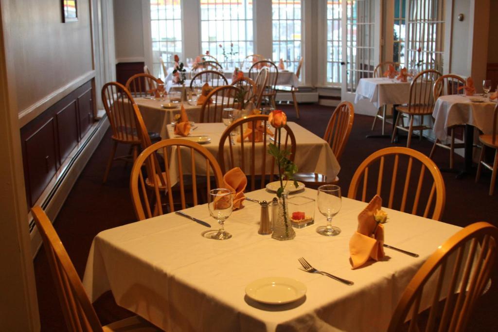 The Tilton Inn Exterior photo